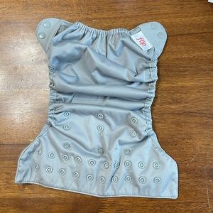Like New, One Size Cloth diaper cover, color: armadillo